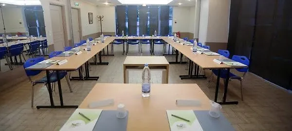 Hotel Campanile Antibes