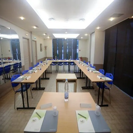Hotel Campanile Antibes